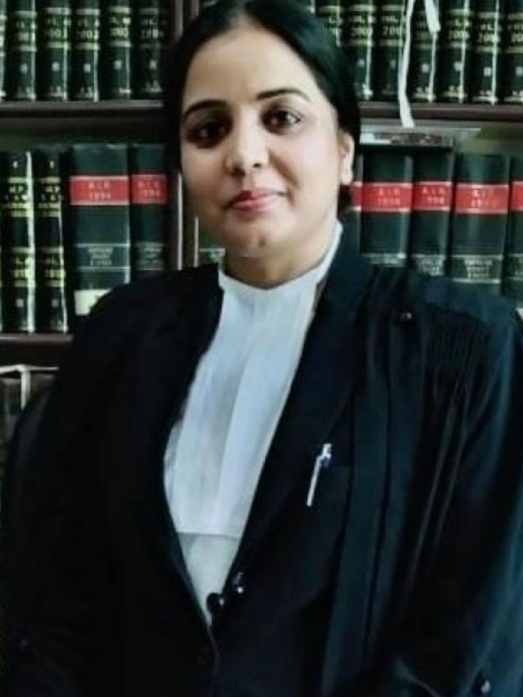 Adv. Anamika Singh